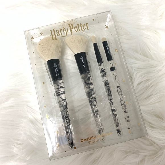 Ulta Beauty Makeup Harry Potter X Ulta Deathly Hallows Brush Kit